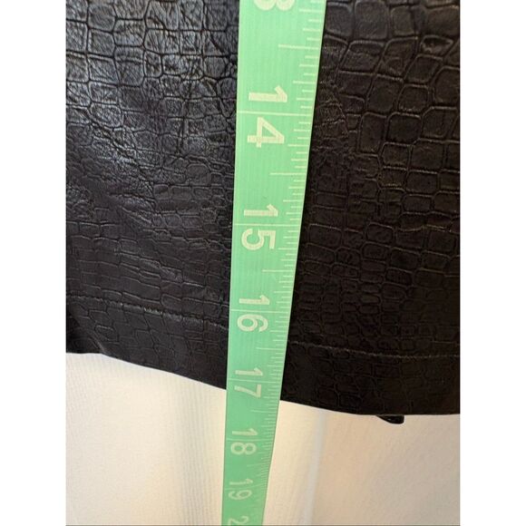 Stella Luce Black Vegan Leather Skirt - Picture 10 of 10